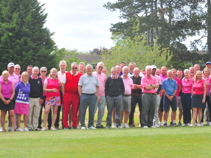 Oxford Golf Club raise money for Churchill Hospital