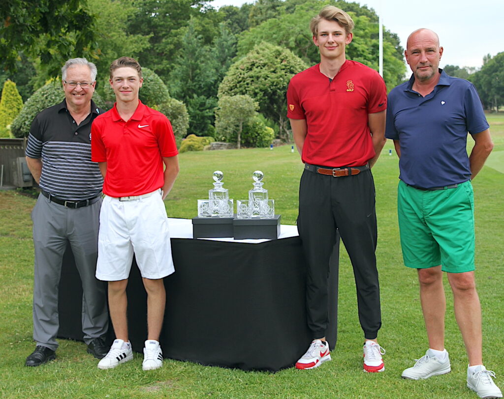 The Antlers winners Reggie Fear & Rocky Chapman flanked by competitions manager Mike Smith & club captain David Mather